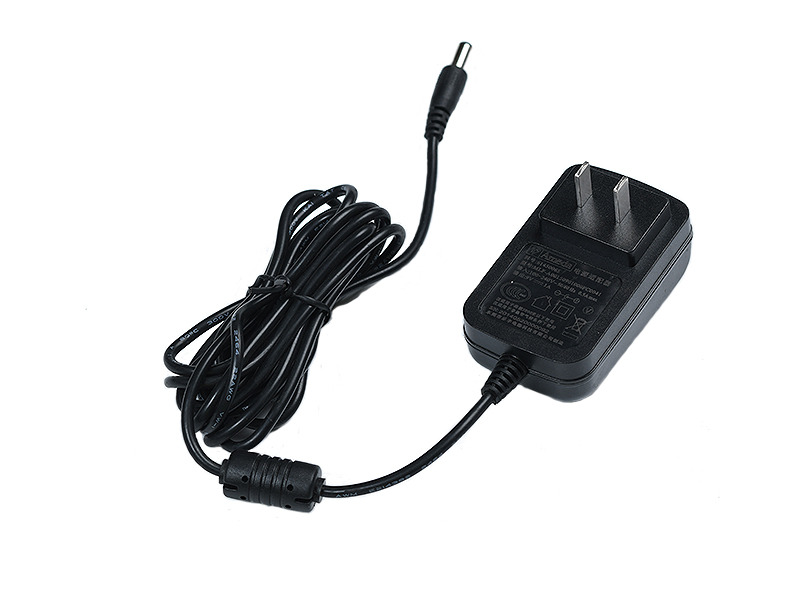 C06 - medium gauge power adapter