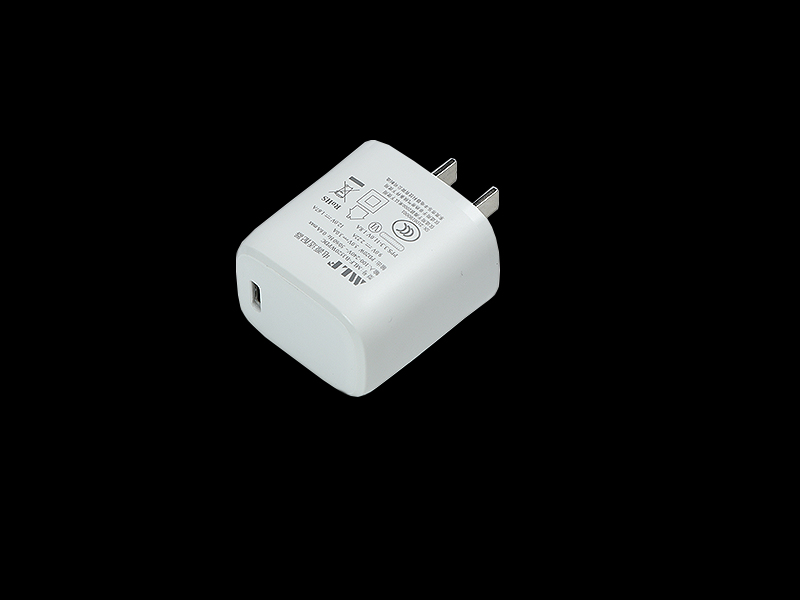 B35 PD20w charger  CN plug 