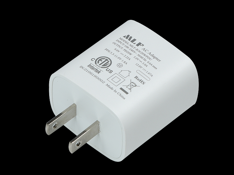 B35 PD20W charger  U.S plug 